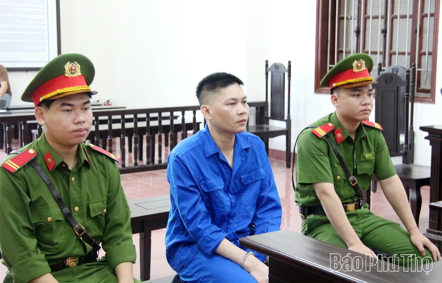 Lĩnh 17 năm tù vì giở trò đồi bại với bé gái 8 tuổi