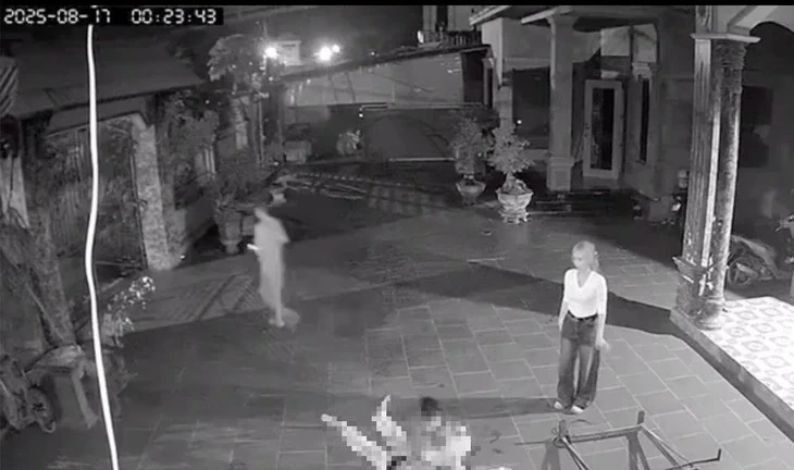 Báo động về sự xuống cấp trong văn hóa gia đình