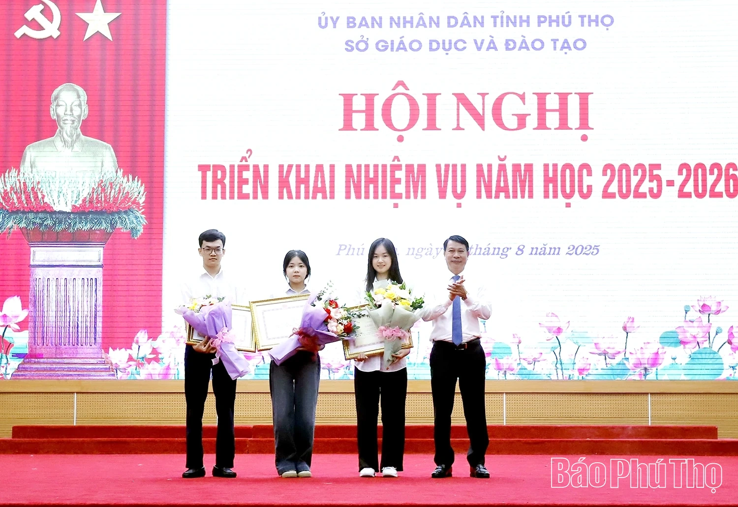 Hội nghị triển khai nhiệm vụ năm học 2025-2026