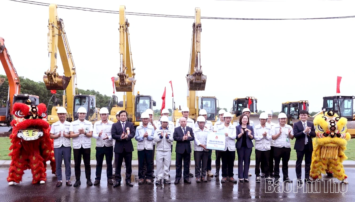 Khởi công khu công nghiệp Nam Bình Xuyên