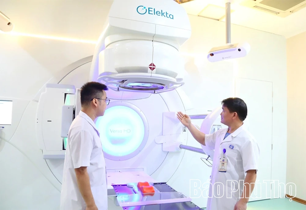 Vận hành hệ thống máy xạ trị gia tốc tuyến tính Versa HD tại Bệnh viện Đa khoa tỉnh