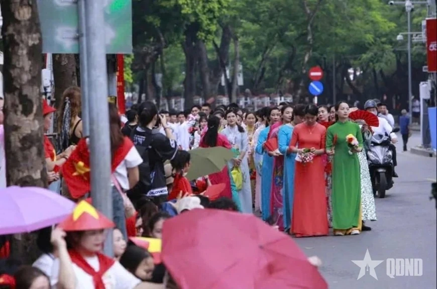 Lần đầu tổng hợp luyện diễu binh, diễu hành phục vụ nhiệm vụ A80 tại Quảng trường Ba Đình