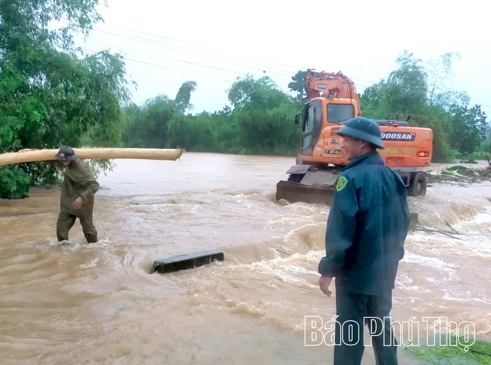 Đảm bảo an toàn khi hồ Cánh Tạng lần đầu xả lũ