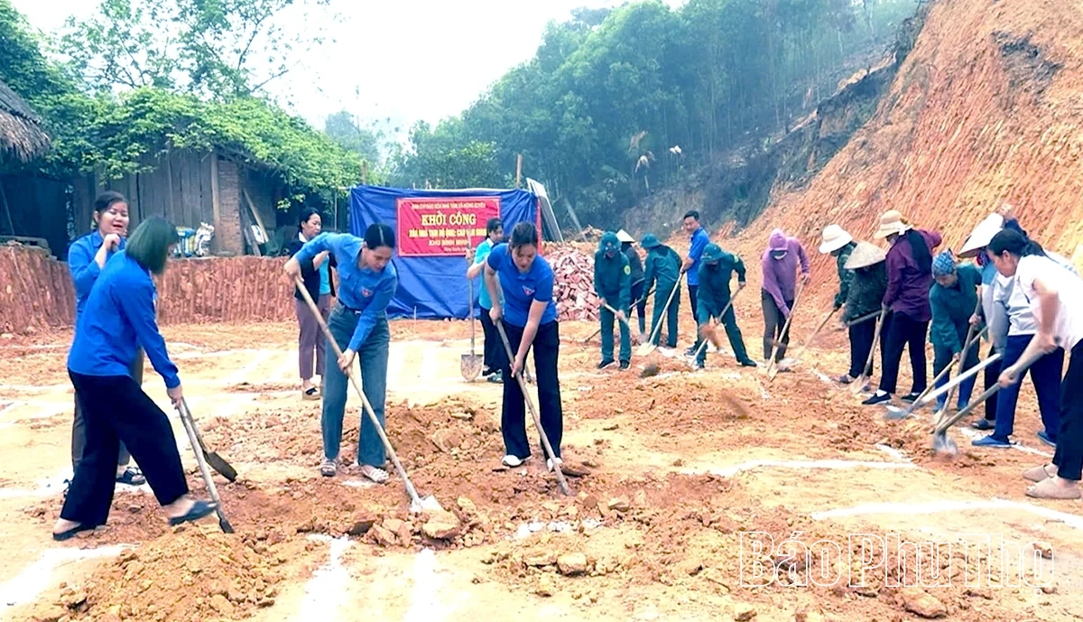 Lực lượng vũ trang tỉnh chung tay xóa nhà tạm, nhà dột nát