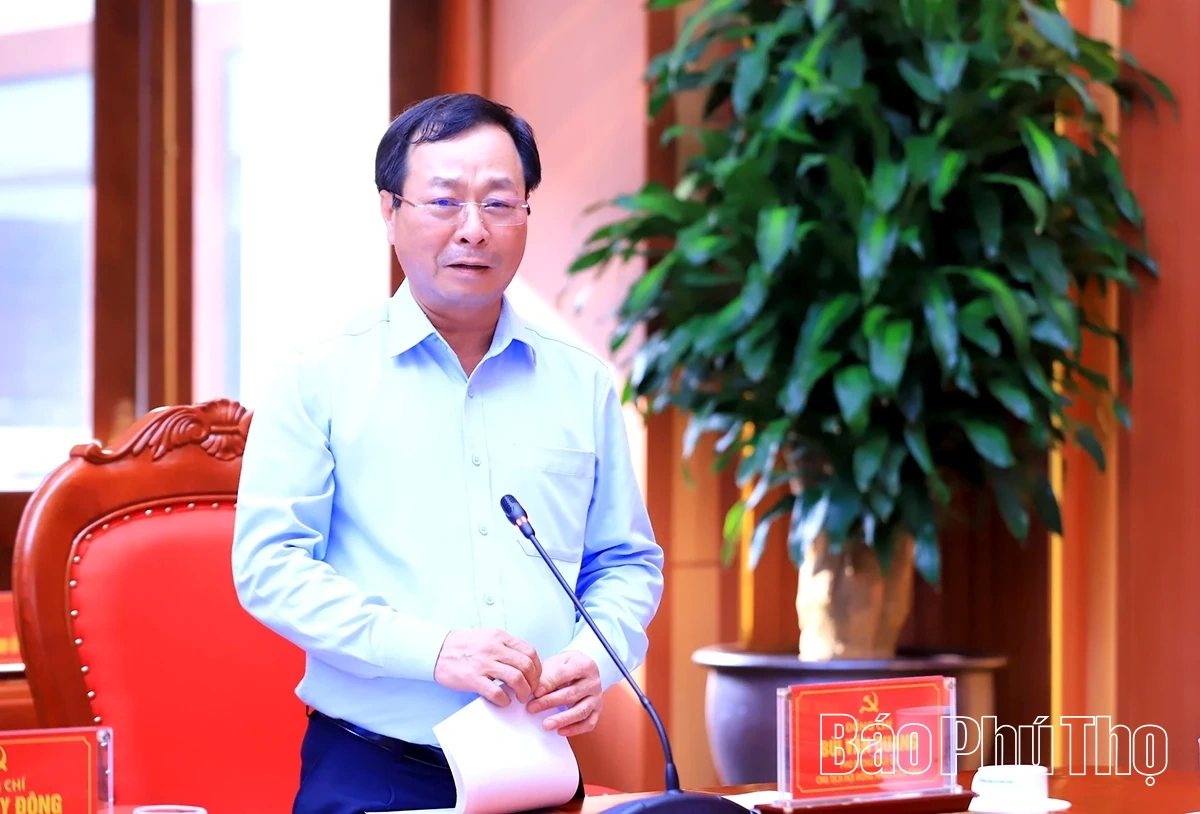 Thường trực Tỉnh uỷ làm việc với Đảng ủy Sở Tài chính
