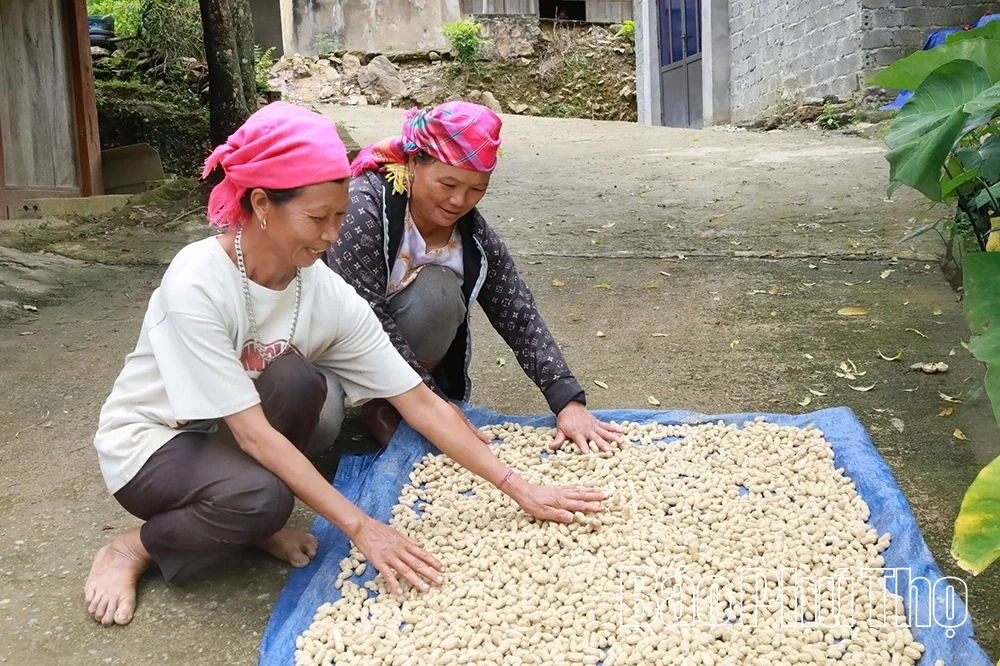 Nhọc nhằn cuộc sống ở bản Đăm
