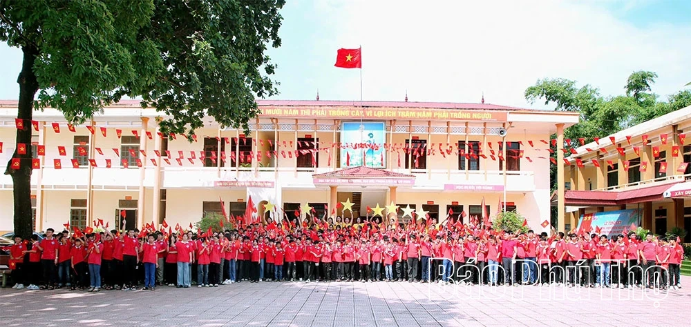 Trường học tổ chức hoạt động ý nghĩa chào mừng ngày Quốc khánh 2/9