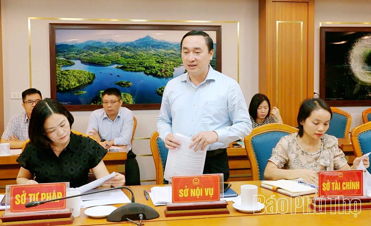 Bàn giao nguyên trạng Trạm Y tế về UBND xã, phường quản lý từ 1/9