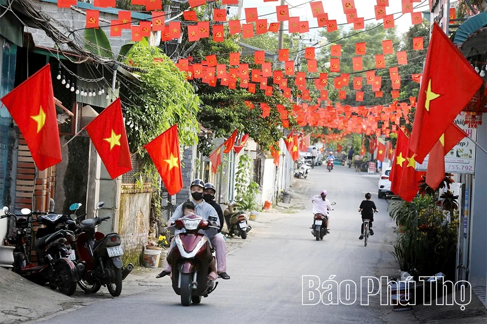 Niềm tự hào về Tổ quốc tỏa sáng từ Đất Tổ