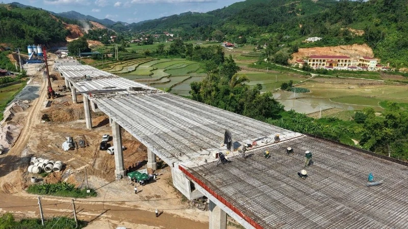 Dồn sức cho tăng trưởng kinh tế cuối năm