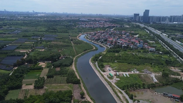 Muốn cứu sông hồ ô nhiễm, cần quản lý tổng thể