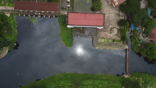 Muốn cứu sông hồ ô nhiễm, cần quản lý tổng thể