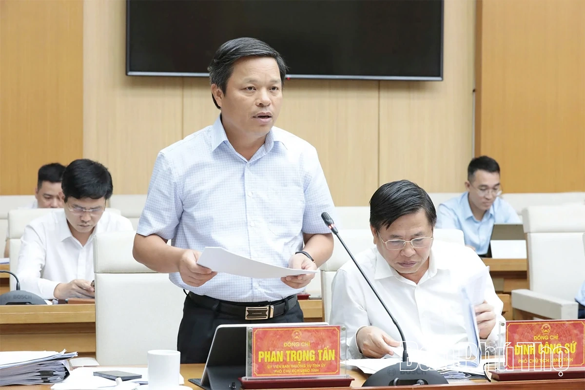 Tập trung nhiệm vụ phát triển kinh tế - xã hội những tháng cuối năm