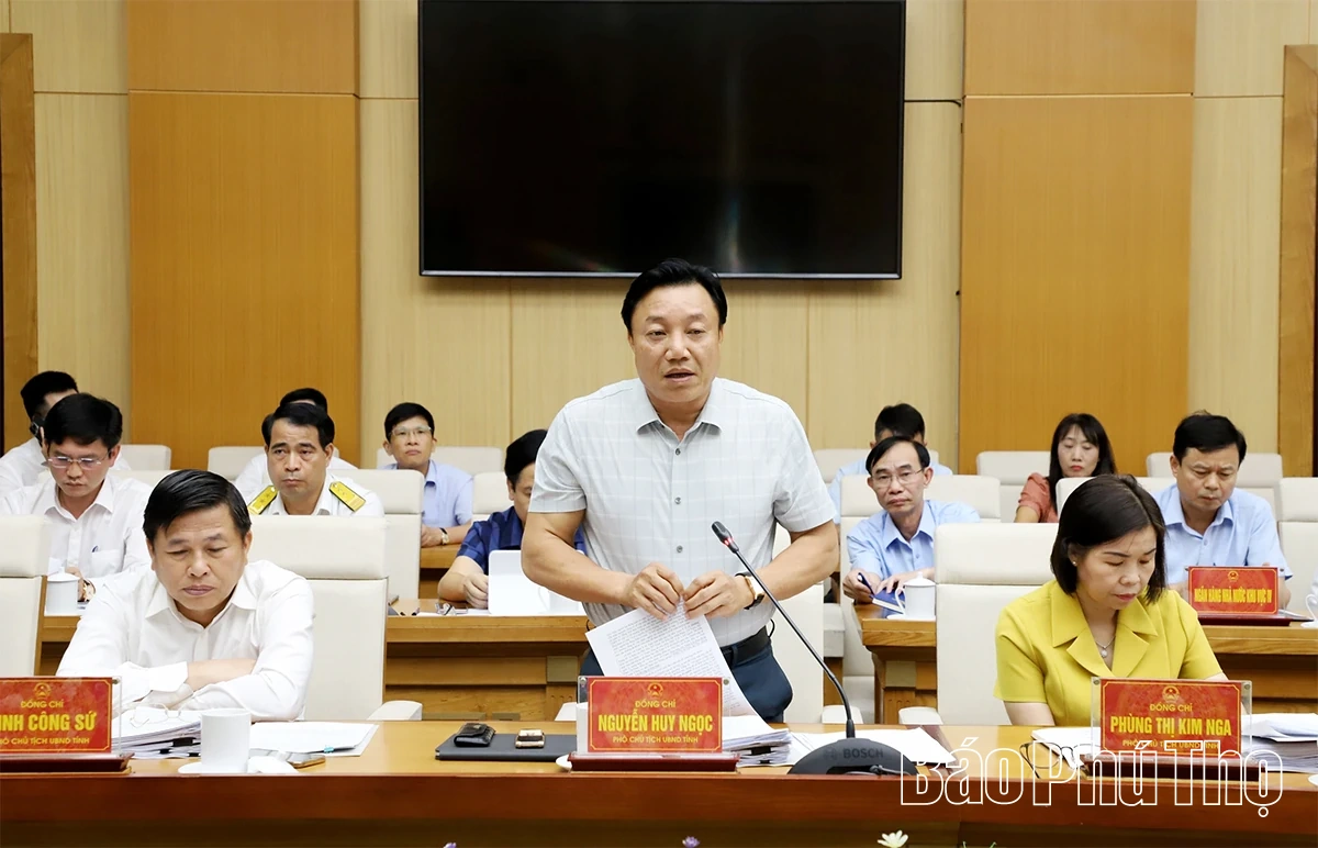 Tập trung nhiệm vụ phát triển kinh tế - xã hội những tháng cuối năm