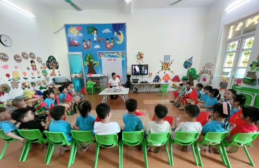 Trường Mầm non Minh Phương giữ vững trường đạt chuẩn quốc gia mức độ 2