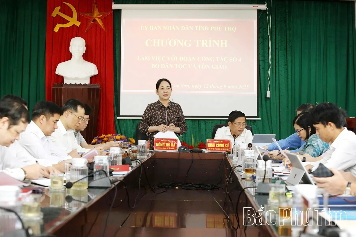 Thứ trưởng Nông Thị Hà kiểm tra công tác dân tộc, tôn giáo tại xã Cao Sơn