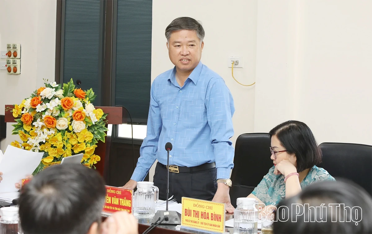 Thứ trưởng Nông Thị Hà kiểm tra công tác dân tộc, tôn giáo tại xã Cao Sơn