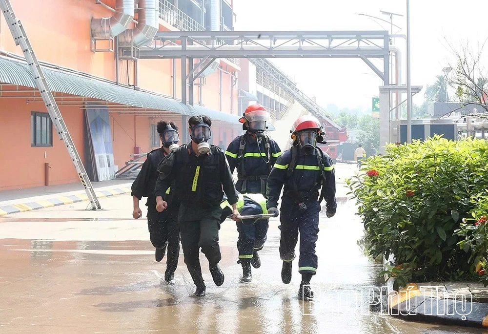 Thực tập phương án chữa cháy, cứu nạn quy mô lớn năm 2025