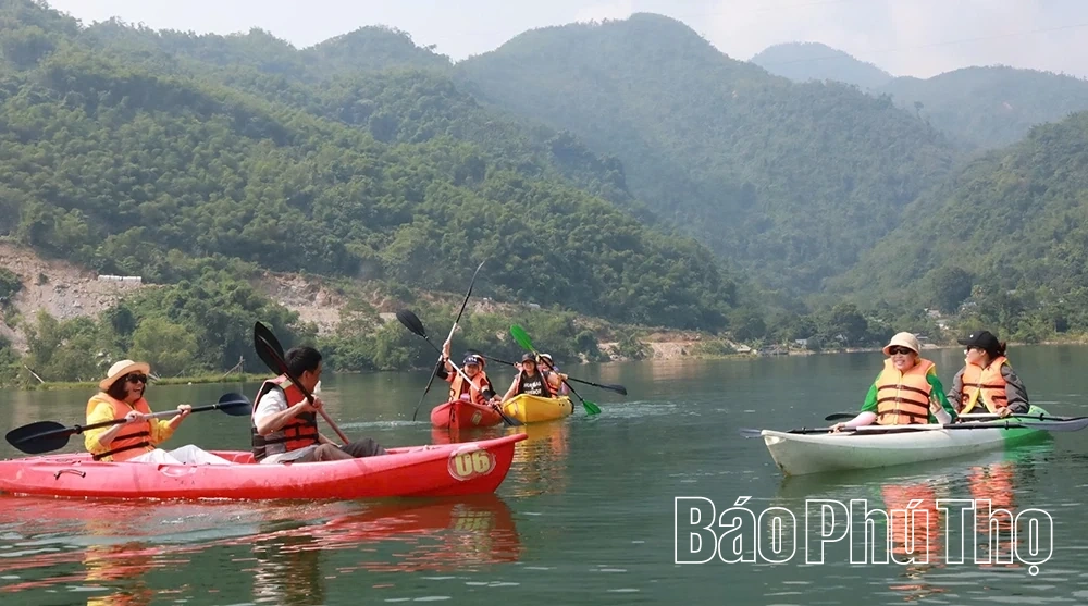 Hấp dẫn du lịch cộng đồng bản Ké