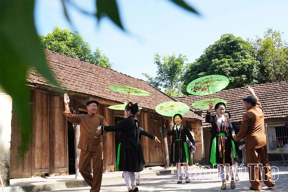 Văn minh trong việc cưới, việc tang của đồng bào dân tộc thiểu số