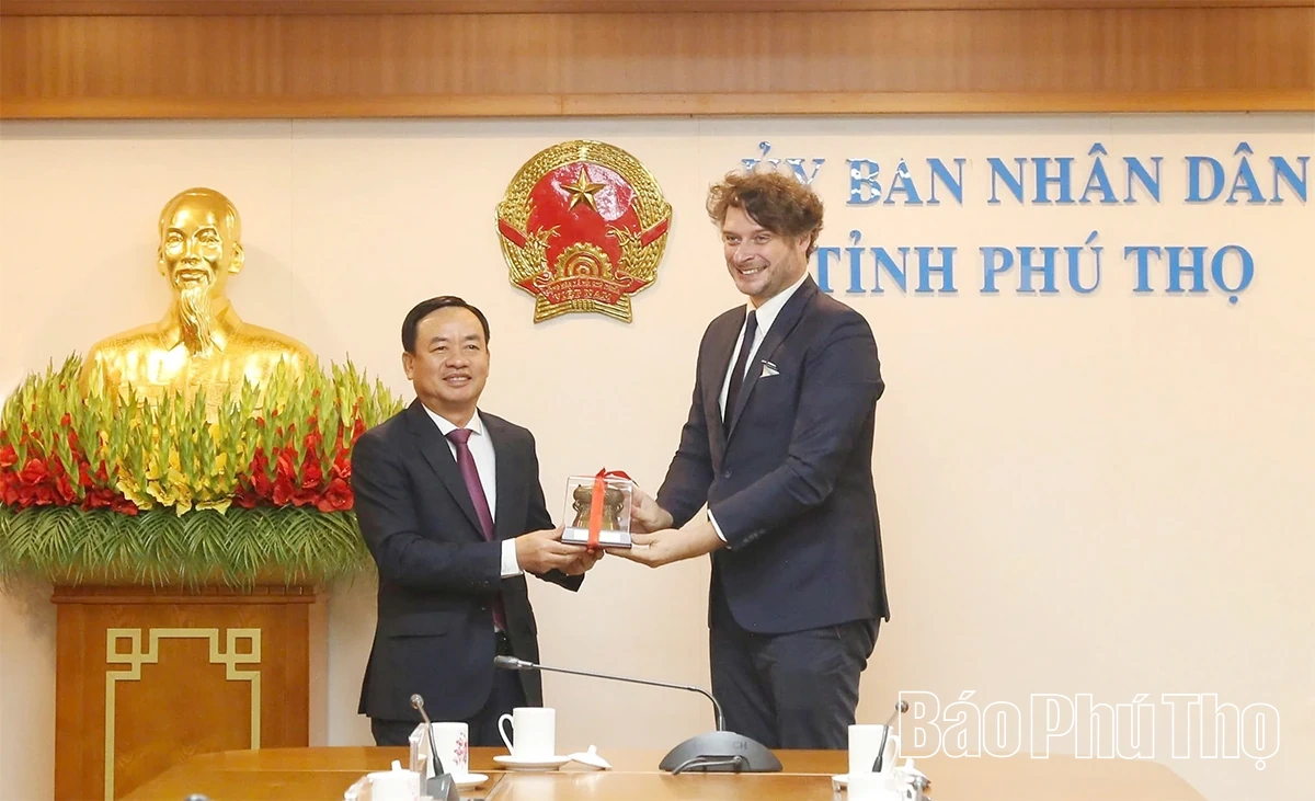 Chuẩn bị triển khai Dự án đô thị xanh thích ứng biến đổi khí hậu khu vực Hòa Bình