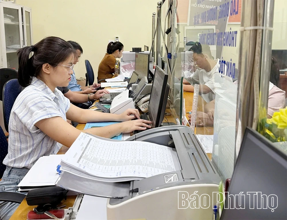 Cán bộ nỗ lực, người dân hài lòng