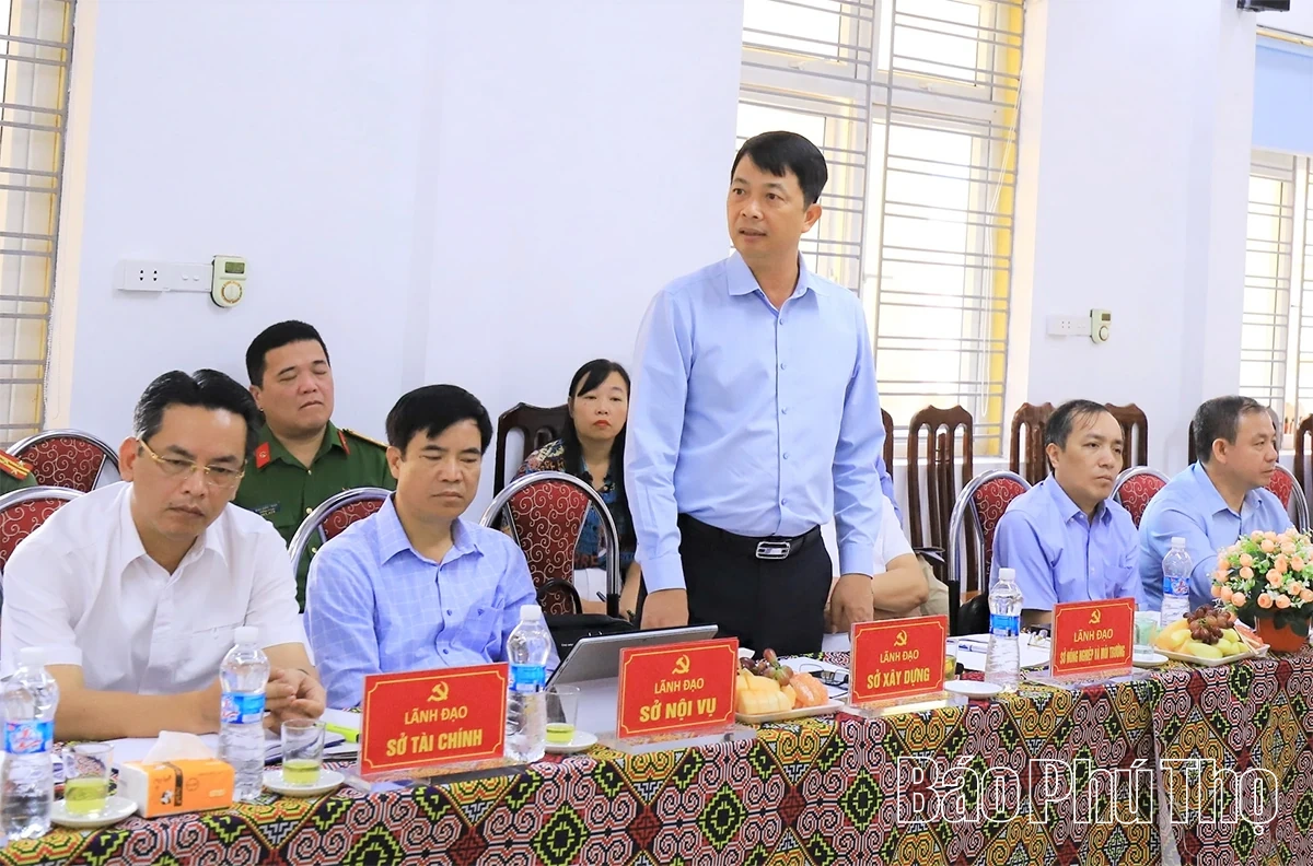 Bí thư Tỉnh uỷ Đặng Xuân Phong thăm và làm việc với Ban Thường vụ Đảng ủy xã Pà Cò