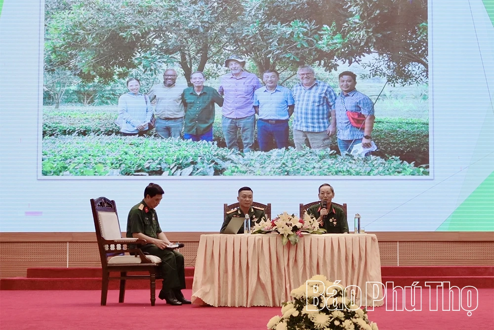 Giao lưu điển hình tiên tiến về chuyển đổi số trong xây dựng nông thôn mới