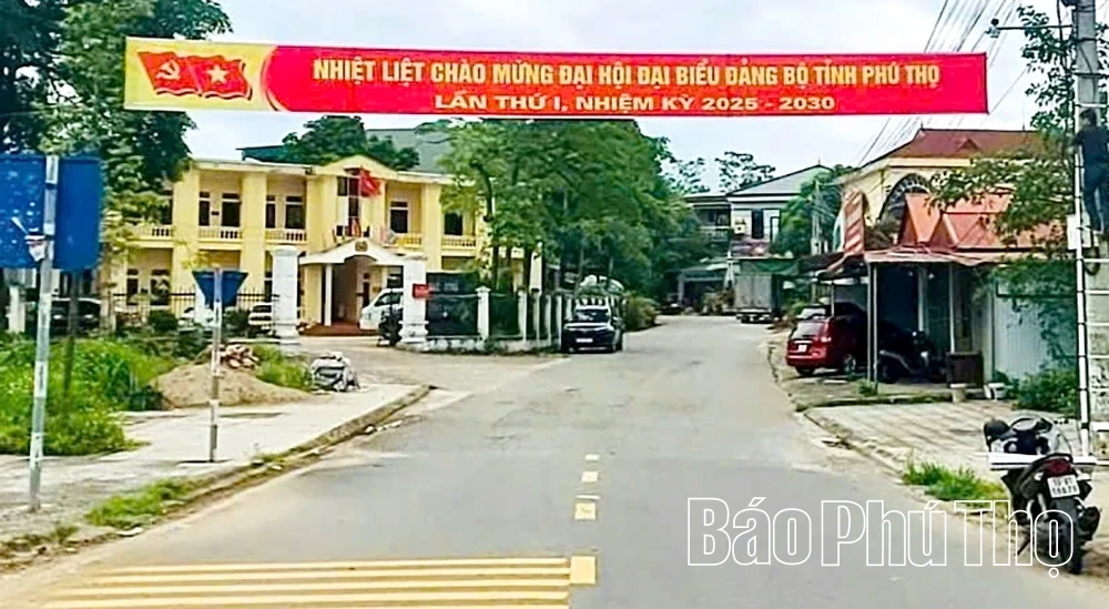 Hân hoan chào mừng Đại hội