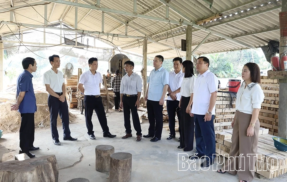 Đưa nghị quyết vào cuộc sống ở xã vùng cao Xuân Viên