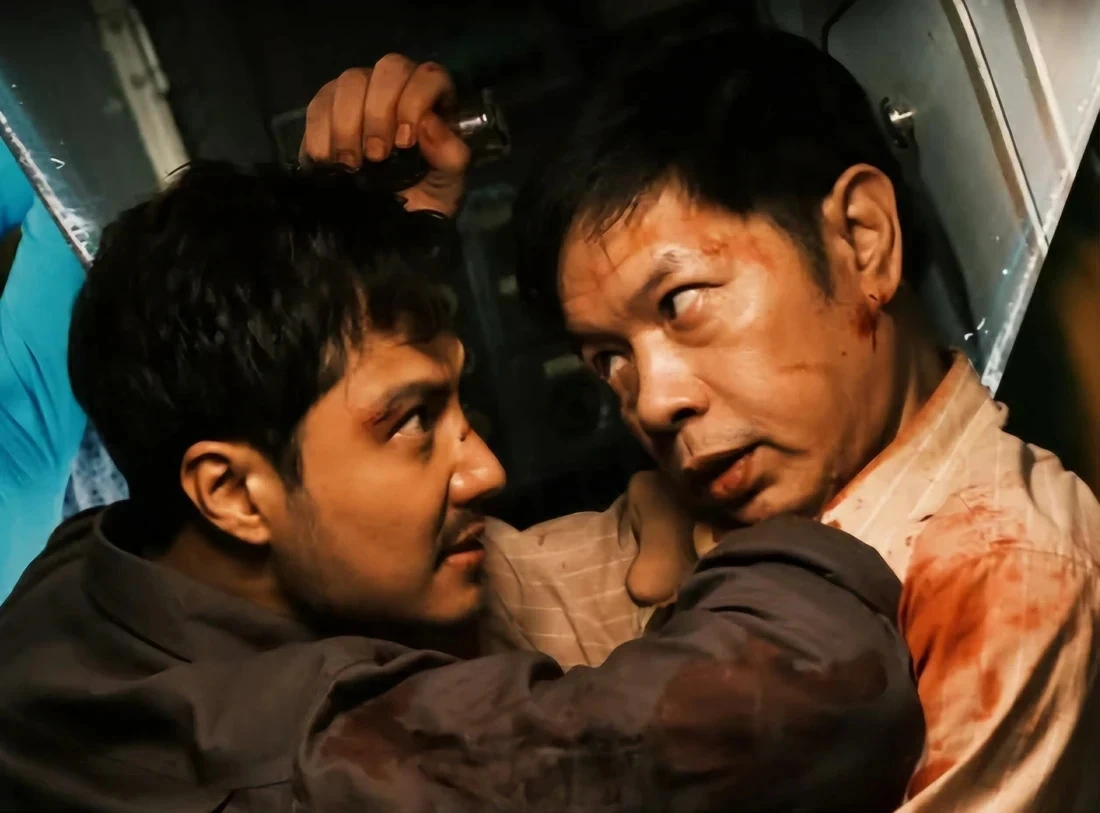 Thanh Sơn thú nhận lo bị “nuốt chửng” giữa dàn trai đẹp “Tử chiến trên không”