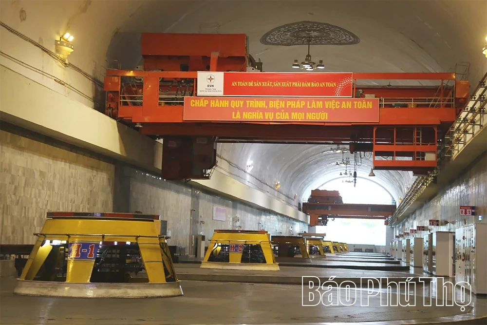 Khám phá công trình thế kỷ Thủy điện Hoà Bình