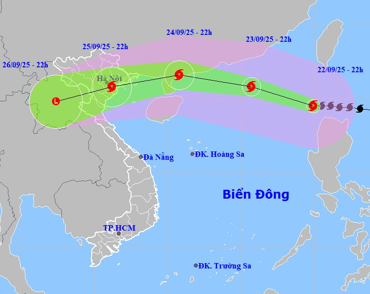 Siêu bão Ragasa vào Biển Đông