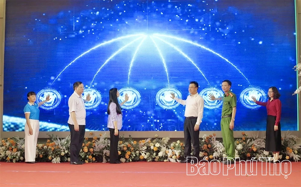 Ngày hội “Gia đình có trách nhiệm trong thực hiện an toàn giao thông”