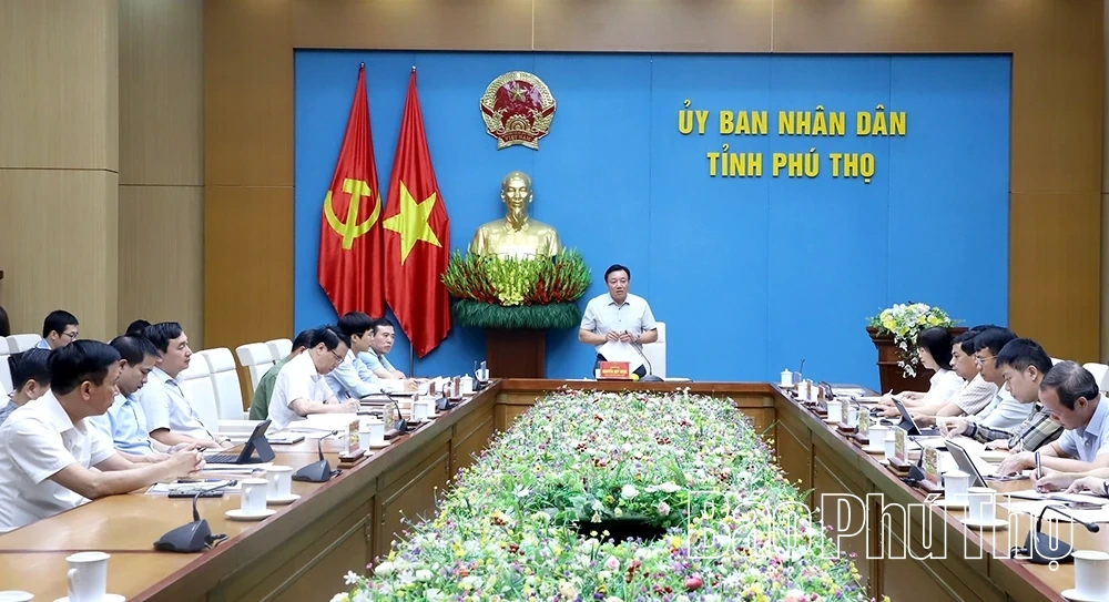 Đẩy mạnh phát triển khoa học công nghệ, đổi mới sáng tạo và chuyển đổi số trong các ngành, lĩnh vực