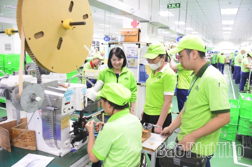 Phú Thọ thi đua đổi mới, sáng tạo, cùng đất nước bước vào kỷ nguyên hùng cường, thịnh vượng của dân tộc