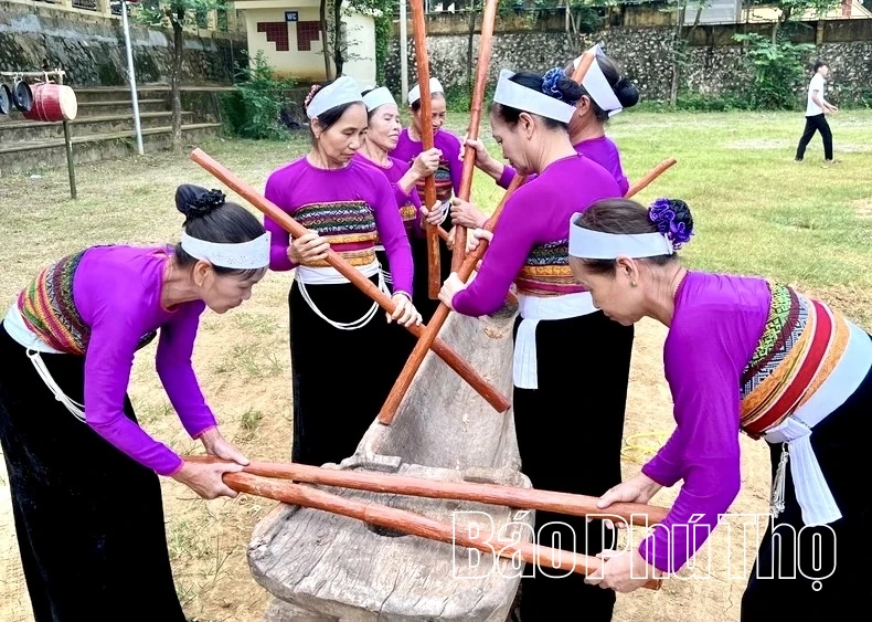 Nâng cao hiệu quả hoạt động thiết chế văn hóa, thể thao vùng đồng bào dân tộc thiểu số