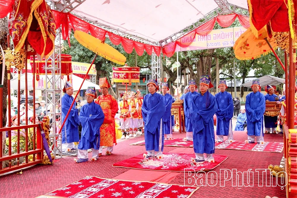 Giữ hồn quê giữa nhịp sống đương đại