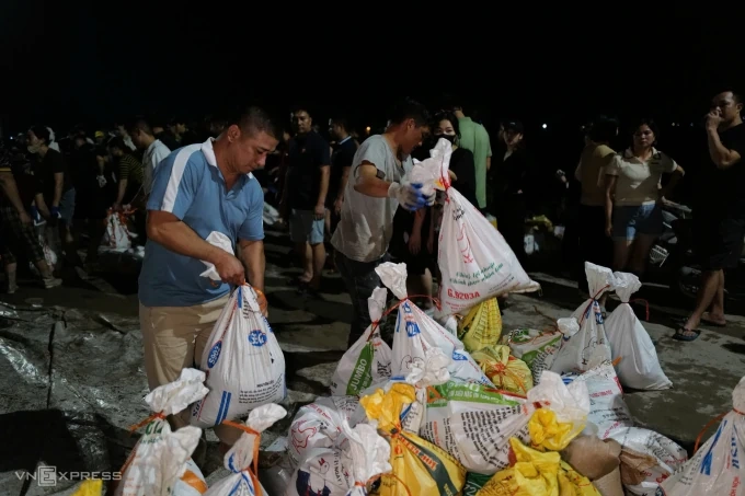 Lũ sông miền Bắc đã qua đỉnh, diện ngập thu hẹp