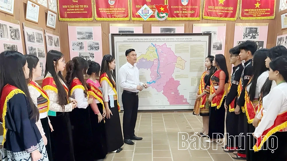 Nơi ươm mầm “hạt giống đỏ” học sinh dân tộc thiểu số