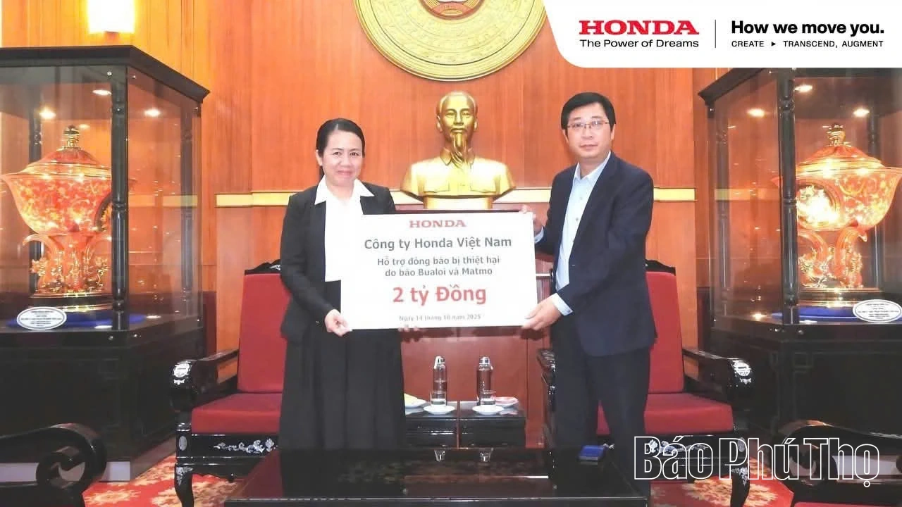 Honda Việt Nam hỗ trợ 2 tỷ đồng cho người dân vùng bị ảnh hưởng bởi bão số 10 và bão số 11