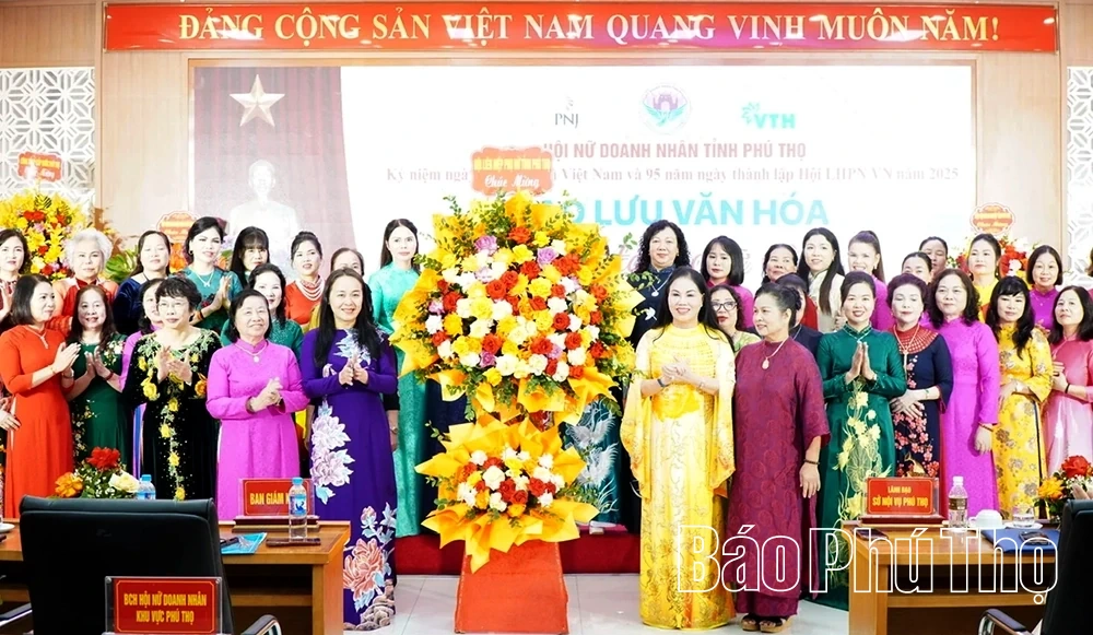 Hội Nữ doanh nhân tỉnh tổ chức Ngày hội quảng bá sản phẩm và giao lưu văn hóa “Bài ca 8 chữ vàng”