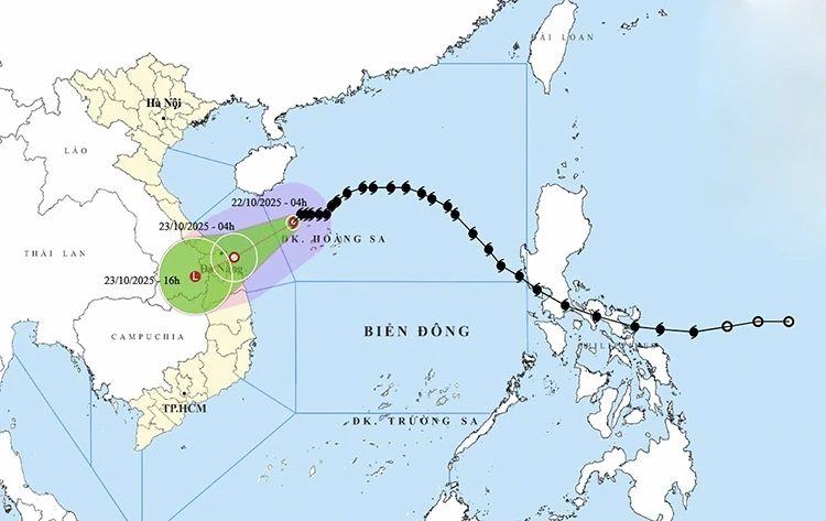 Thời tiết ngày 22/10: Bão số 12 di chuyển vào bờ, gây mưa rất to từ Hà Tĩnh đến Quảng Ngãi