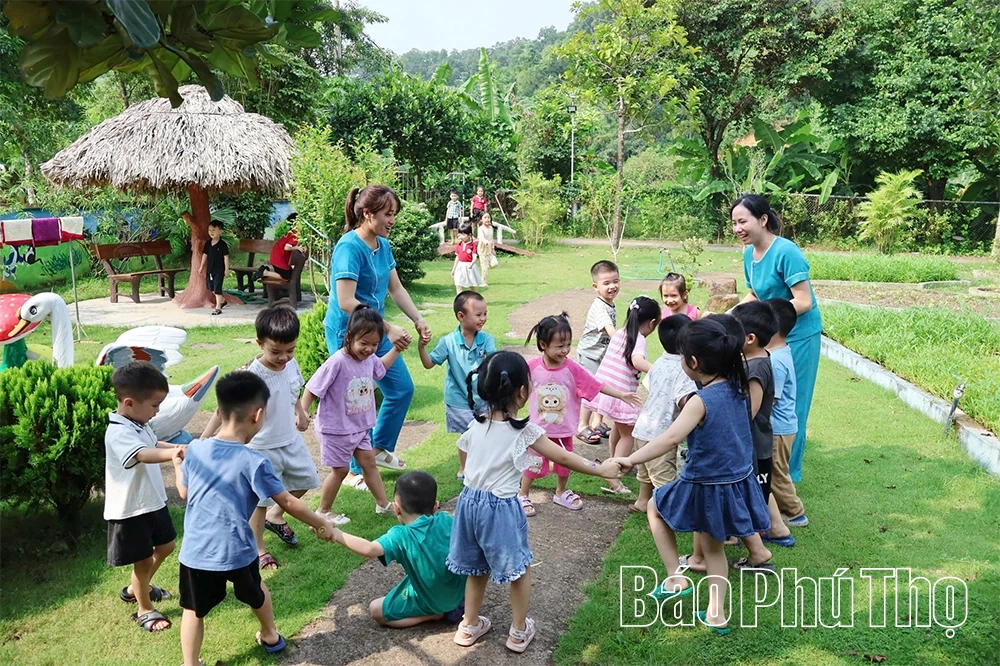 Phát triển giáo dục mầm non ngoài công lập