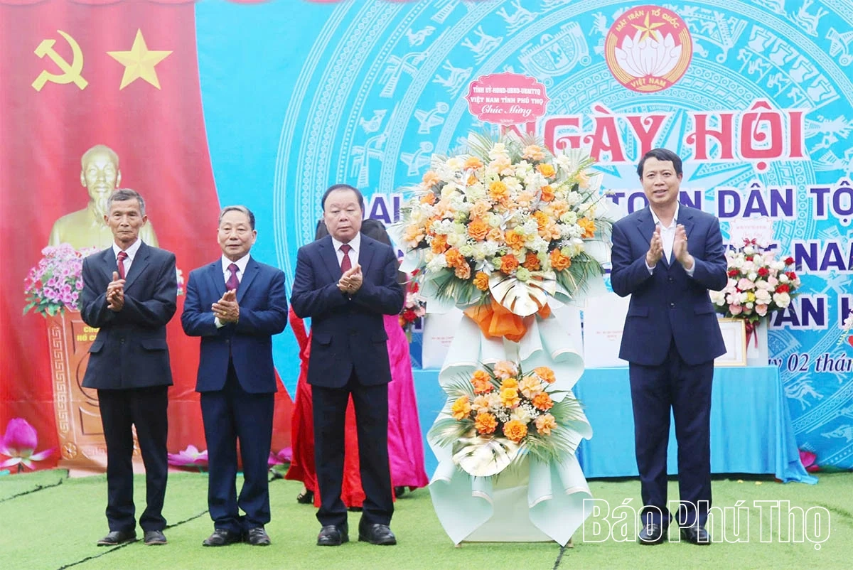 Ngày hội đại đoàn kết toàn dân tộc tại xã Đoan Hùng