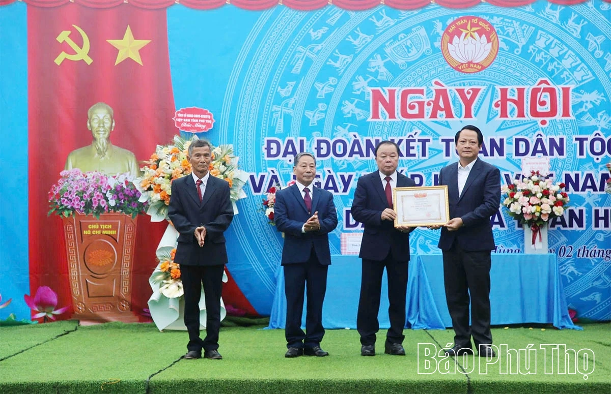 Ngày hội đại đoàn kết toàn dân tộc tại xã Đoan Hùng