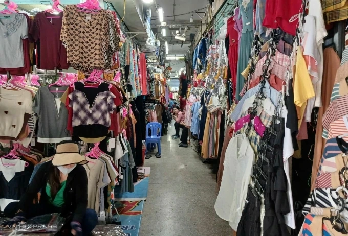 Tiểu thương lo gánh nặng kê khai khi xoá bỏ thuế khoán