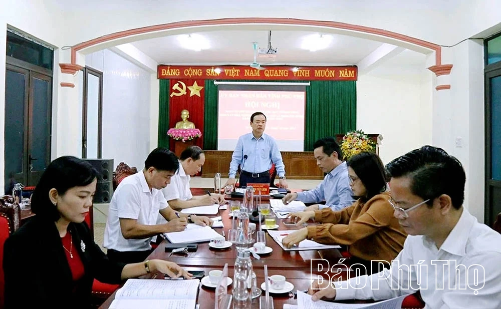 Phó Chủ tịch UBND tỉnh Quách Tất Liêm làm việc với UBND xã An Nghĩa về việc bán tài sản công