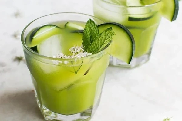 7 loại đồ uống cấp nước cho làn da rạng rỡ mùa hanh khô