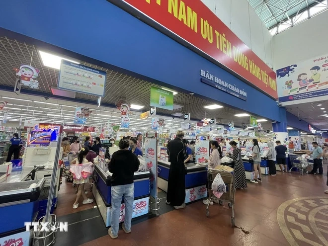 Thủ tướng chỉ đạo khẩn ứng phó với bão số 13 và mưa lũ sau bão